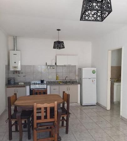 Apartamento Para 2 Personas En Concepcion Del Uruguay, Entre Rios. Appartamento Esterno foto